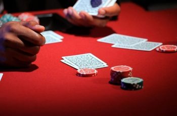 Poker online và 2 điều quan trọng nhất bạn nên biết khi chơi Poker