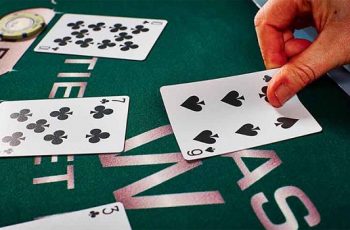 Cách chơi game bài Poker online 3 lá đơn giản và chi tiết nhất